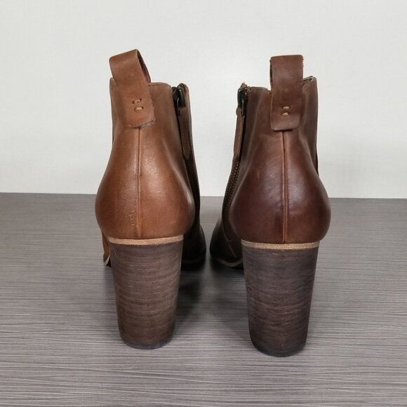 BP Lance Block Heel Bootie, Brown Leather, Womens Size 7.5 M - Picture 5 of 12